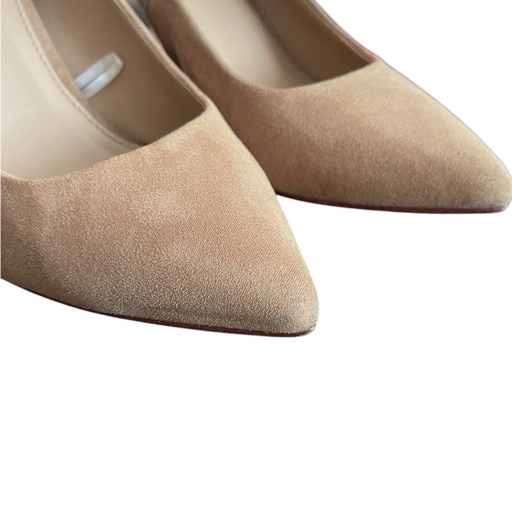 A New Day Tan Heels with Pointed Toe - Picture 8 of 8